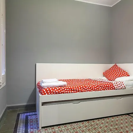 Apartment Rambla Paris Iii